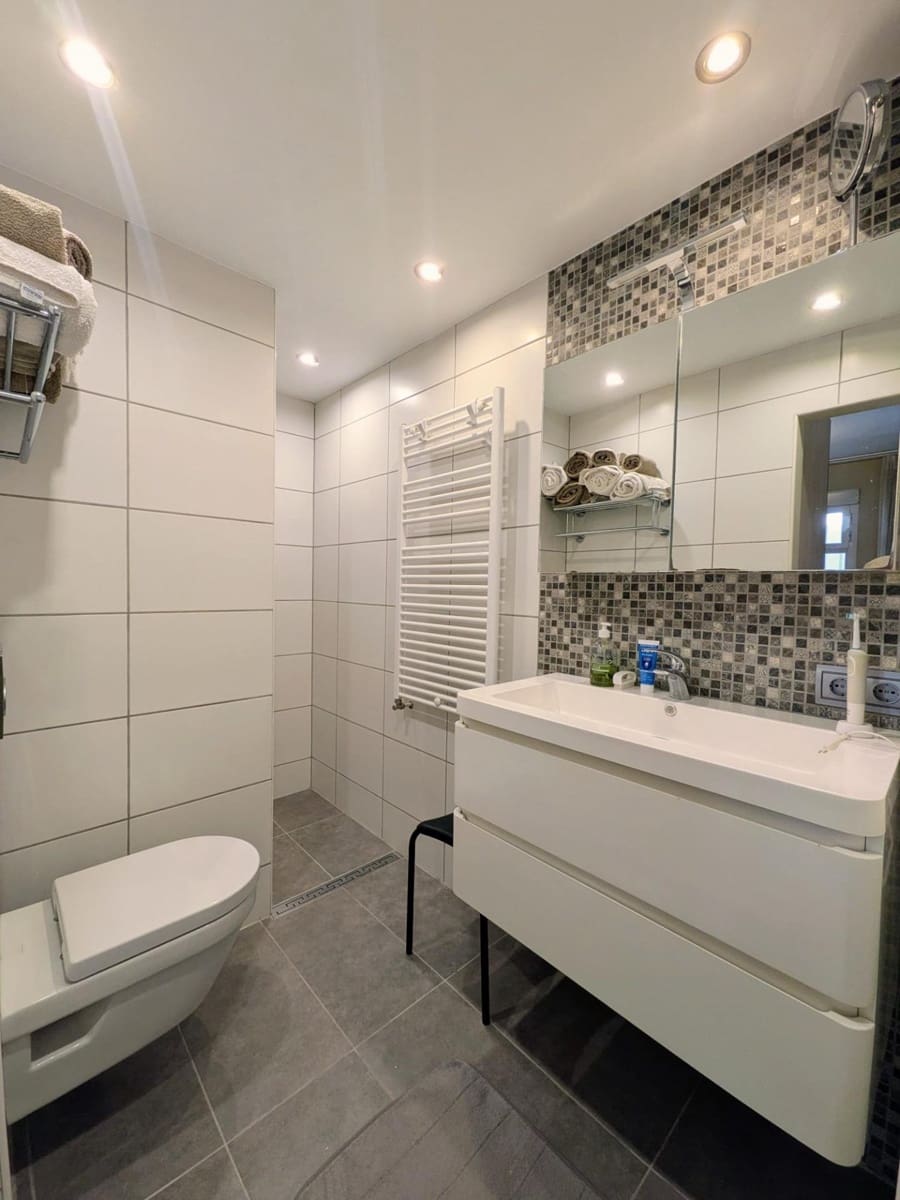 2 bedroom Penthouse for sale in Albir with pool garage - € 449,000 (Ref: 9634148)