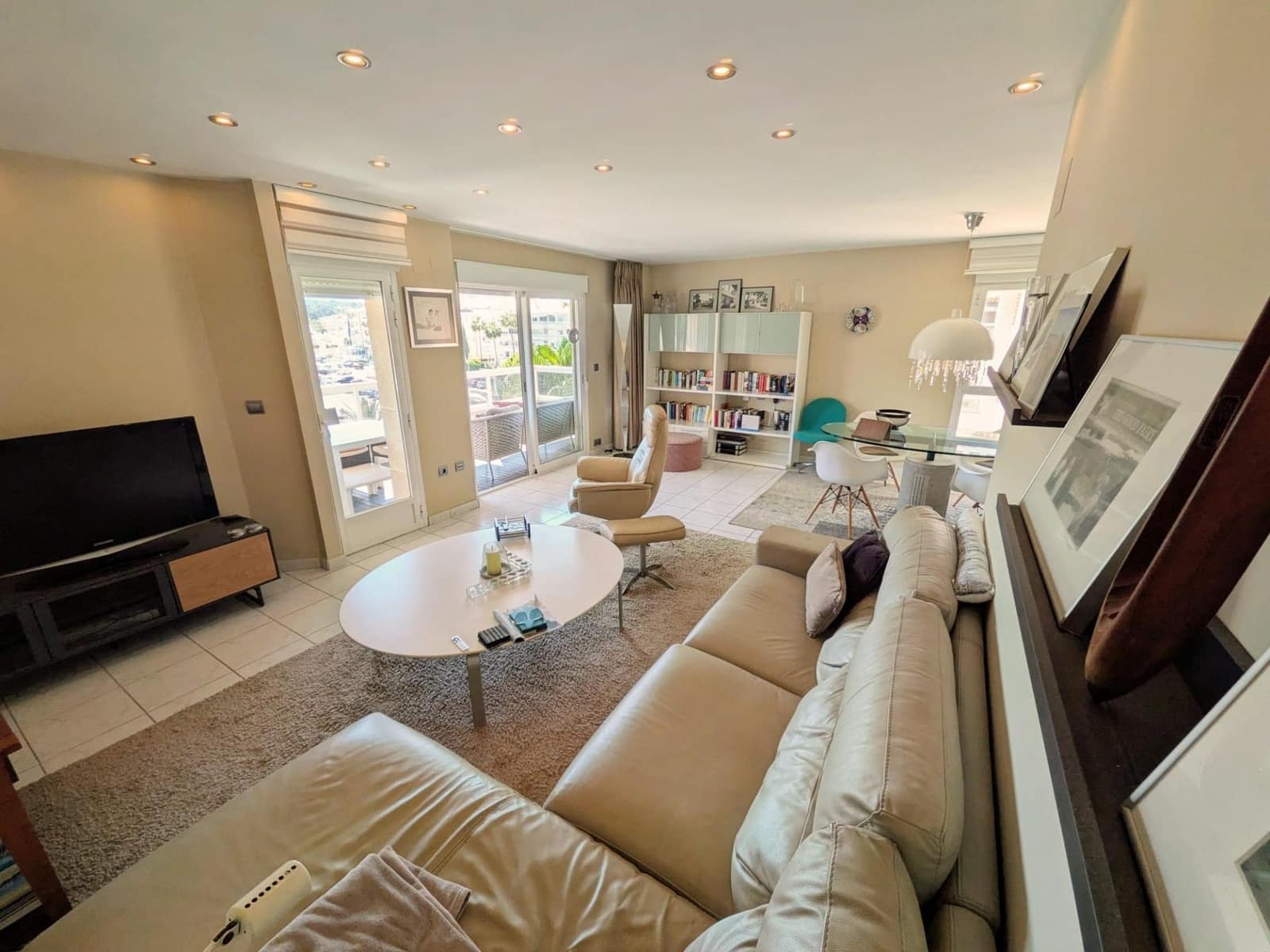 2 bedroom Penthouse for sale in Albir with pool garage - € 449,000 (Ref: 9634148)