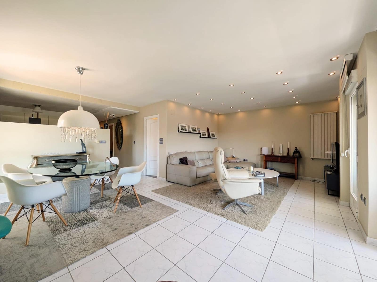 2 bedroom Penthouse for sale in Albir with pool garage - € 449,000 (Ref: 9634148)