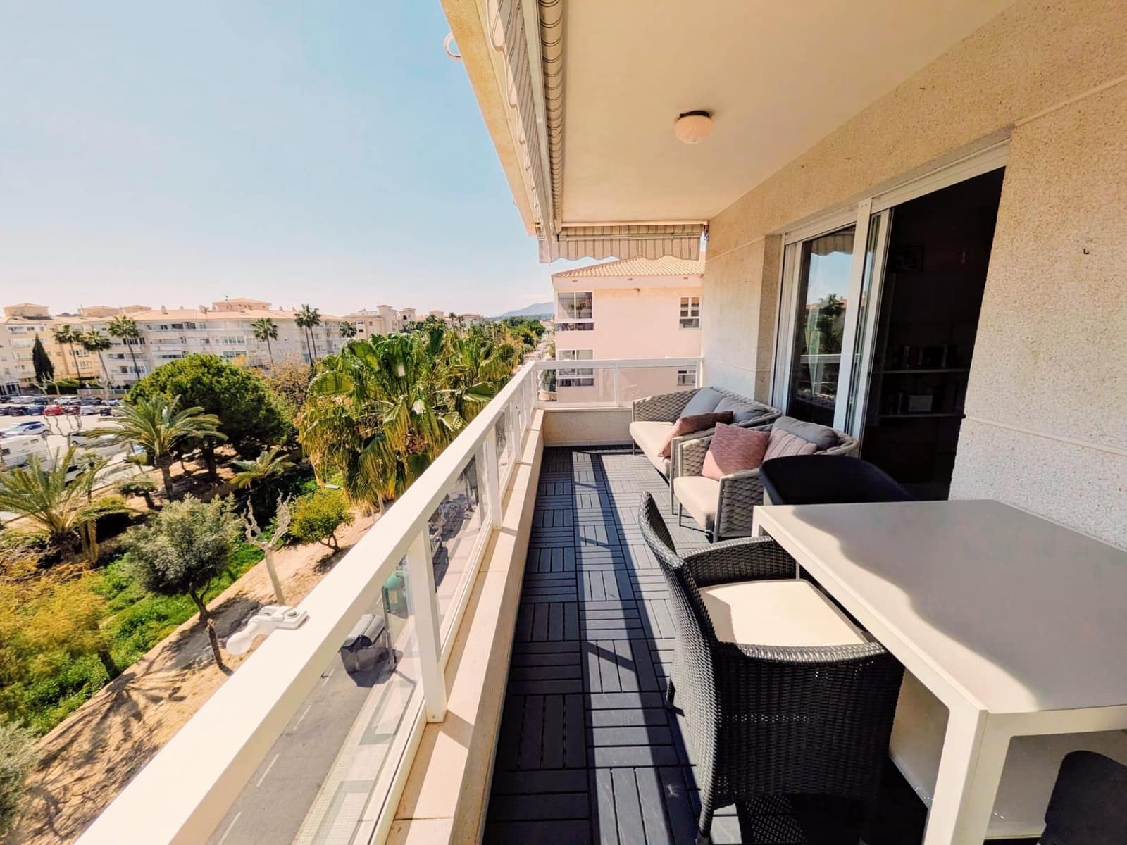 2 bedroom Penthouse for sale in Albir with pool garage - € 449,000 (Ref: 9634148)