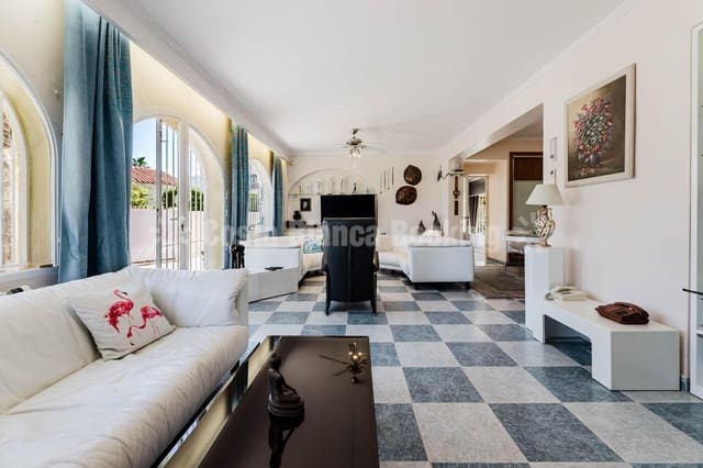 4 sypialnia Willa na sprzedaż w Albir, Alfaz del Pi / L'Alfàs del Pi z basenem garażem - 890 000 € (Ref: 9634150)