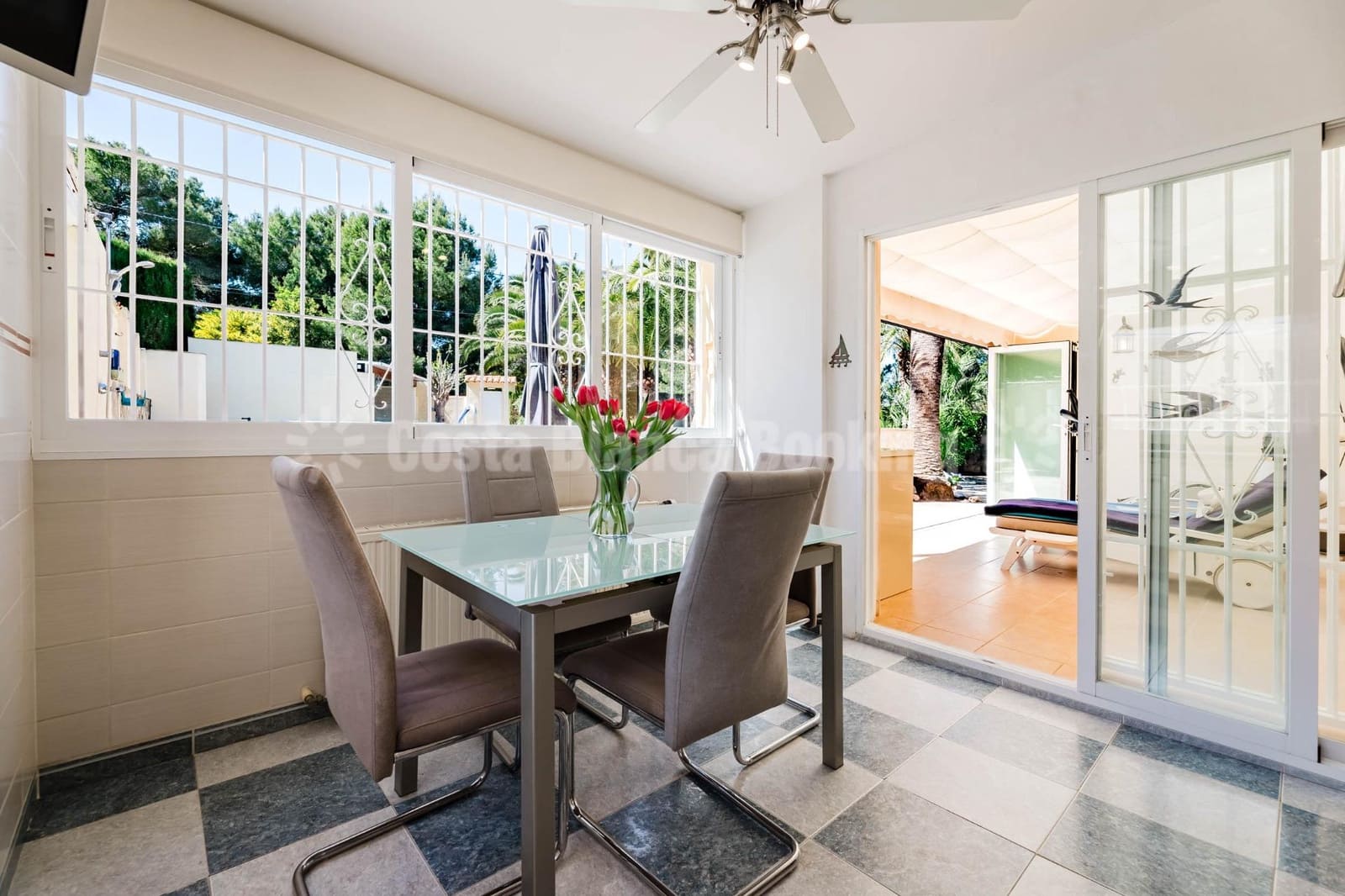 4 sypialnia Willa na sprzedaż w Albir z basenem garażem - 890 000 € (Ref: 9634150)