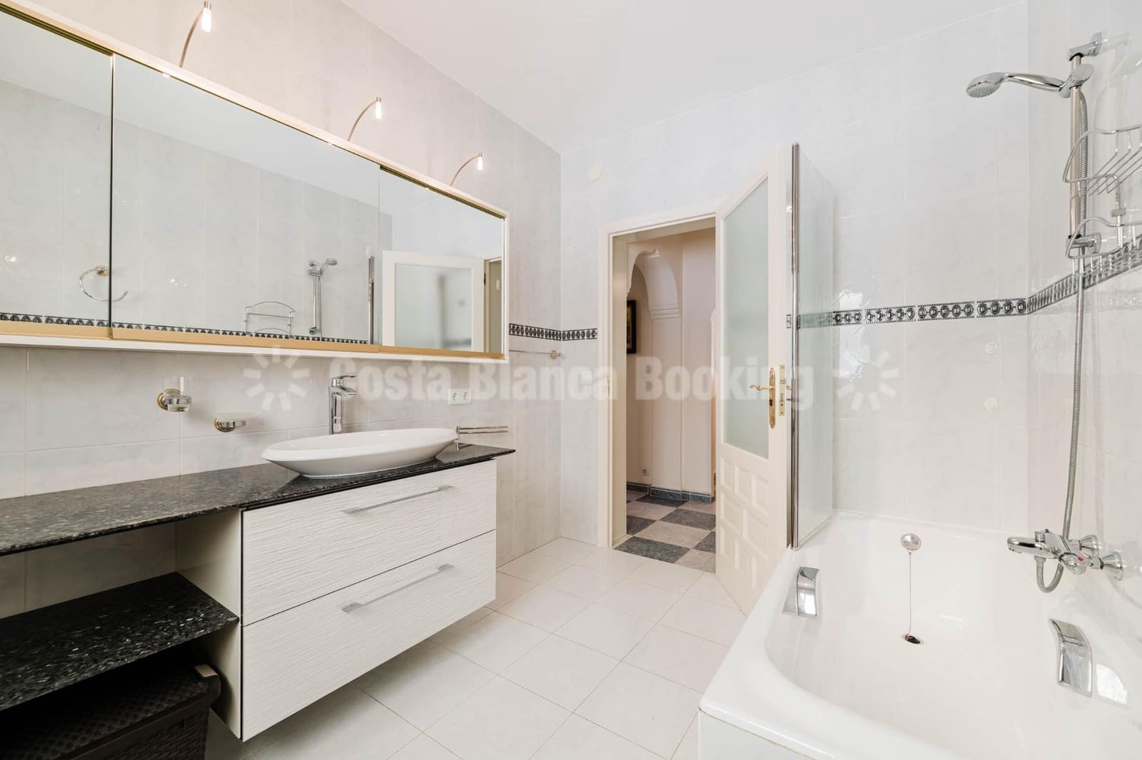 4 sypialnia Willa na sprzedaż w Albir z basenem garażem - 890 000 € (Ref: 9634150)