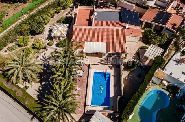 4 sypialnia Willa na sprzedaż w Albir, Alfaz del Pi / L'Alfàs del Pi z basenem garażem - 890 000 € (Ref: 9634150)