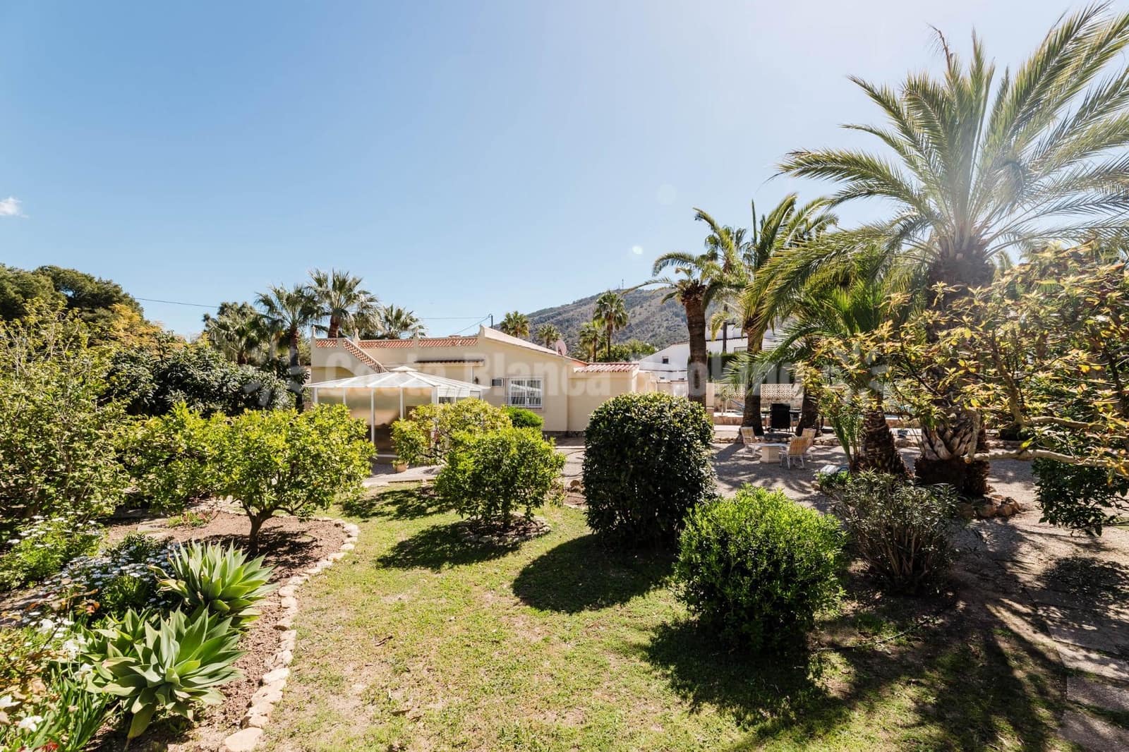 4 sypialnia Willa na sprzedaż w Albir z basenem garażem - 890 000 € (Ref: 9634150)