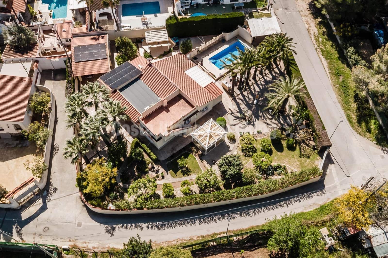 4 sypialnia Willa na sprzedaż w Albir z basenem garażem - 890 000 € (Ref: 9634150)