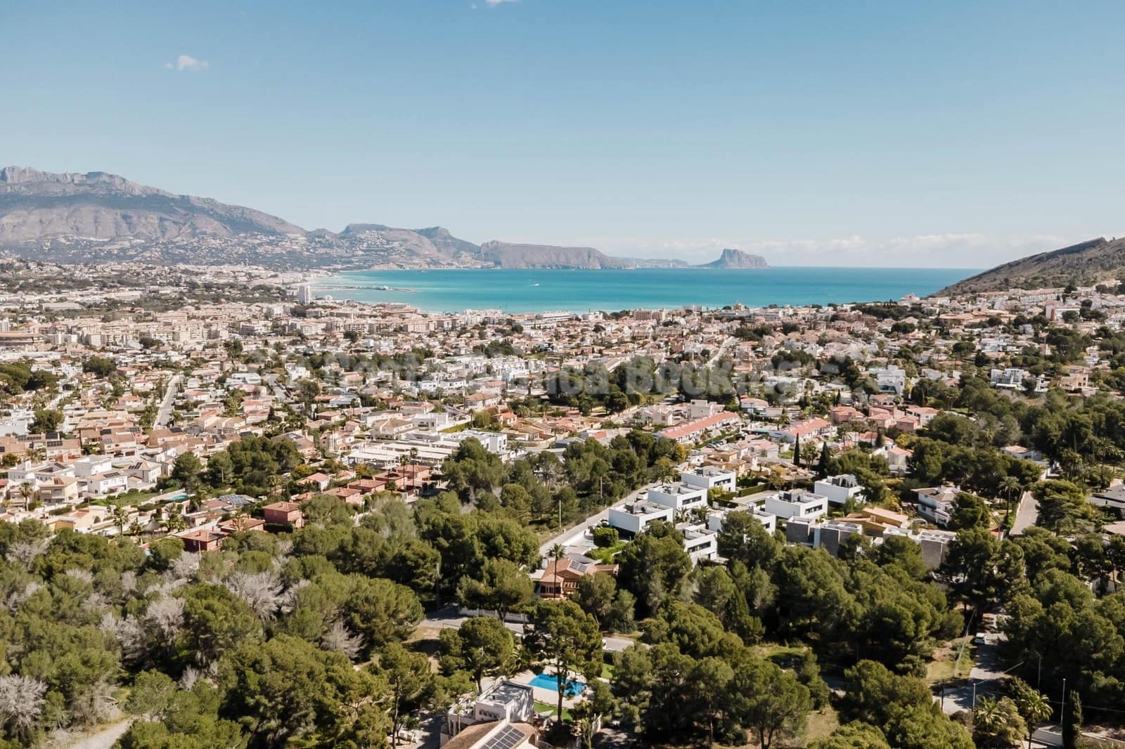 4 sypialnia Willa na sprzedaż w Albir z basenem garażem - 890 000 € (Ref: 9634150)