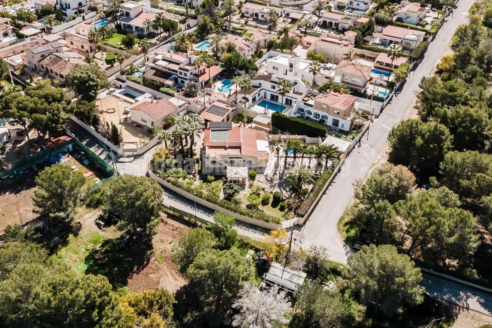 4 sypialnia Willa na sprzedaż w Albir z basenem garażem - 890 000 € (Ref: 9634150)