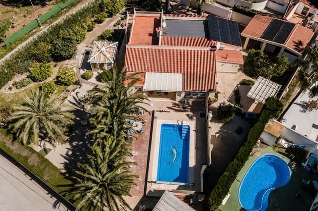 Chalet de 4 habitaciones en Albir, Alfaz del Pi / L'Alfàs del Pi en venta con piscina garaje - 790.000 € (Ref: 9634150)