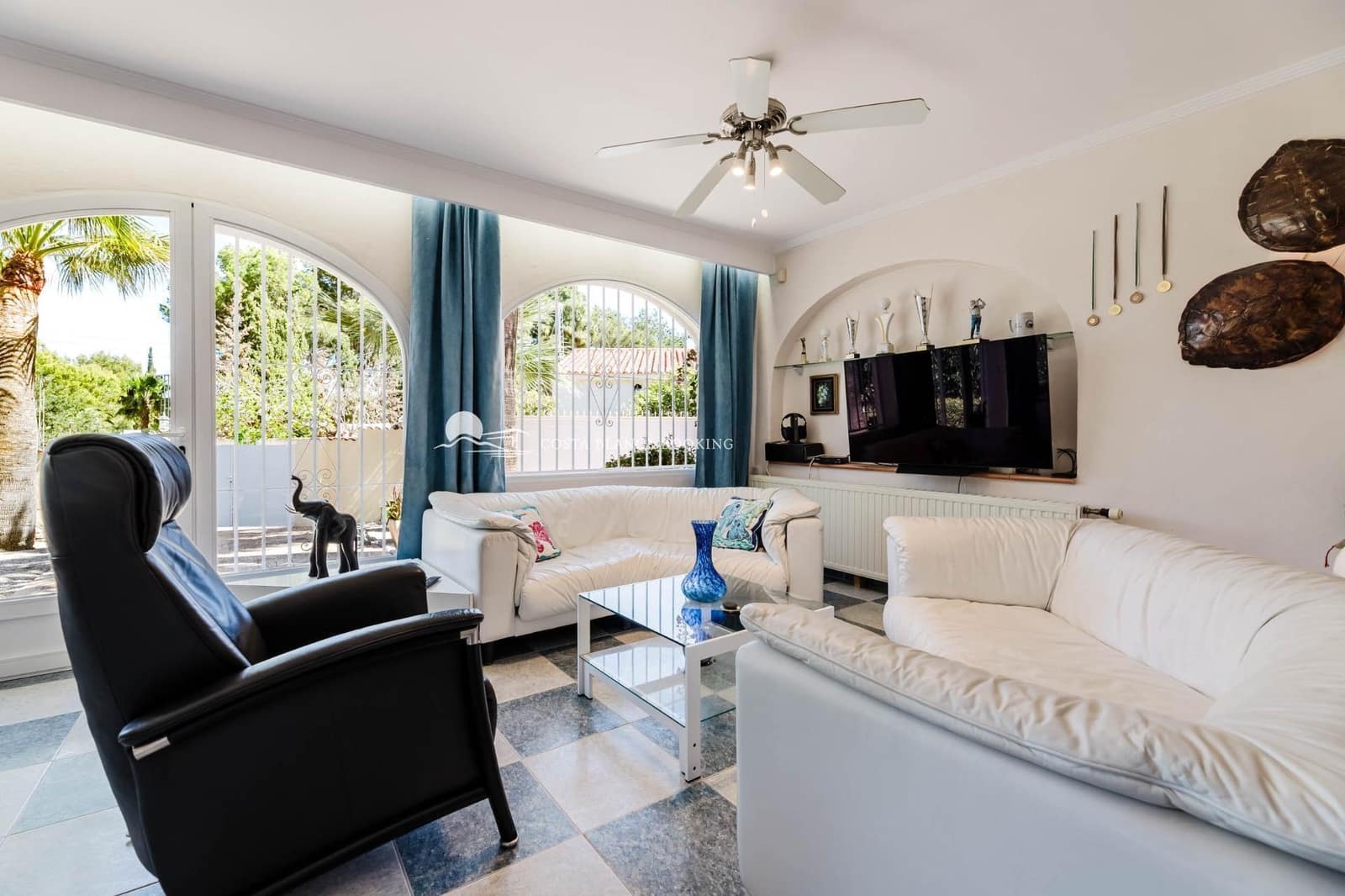 4 slaapkamer Villa te koop in Albir met zwembad garage - € 790.000 (Ref: 9634150)