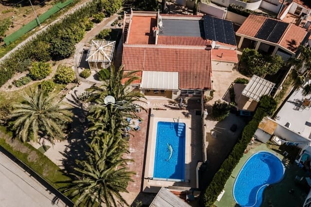 Chalet de 4 habitaciones en Albir, Alfaz del Pi / L'Alfàs del Pi en venta con piscina garaje - 790.000 € (Ref: 9634150)