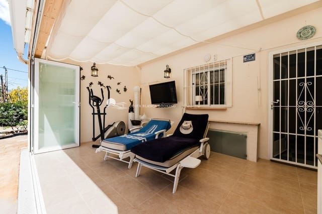 Chalet de 4 habitaciones en Albir, Alfaz del Pi / L'Alfàs del Pi en venta con piscina garaje - 790.000 € (Ref: 9634150)