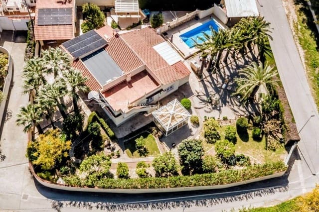 4 soverom Villa til salgs i Albir, Alfaz del Pi / L'Alfàs del Pi med svømmebasseng garasje - € 790 000 (Ref: 9634150)