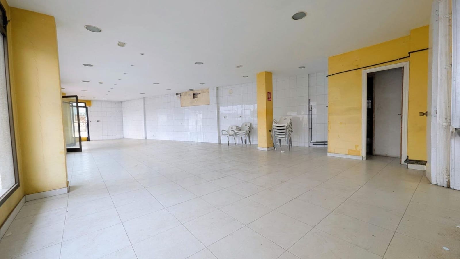 2 camera da letto Commerciale in vendita in Alfaz del Pi / L'Alfas del Pi - 133.000 € (Rif: 9656006)