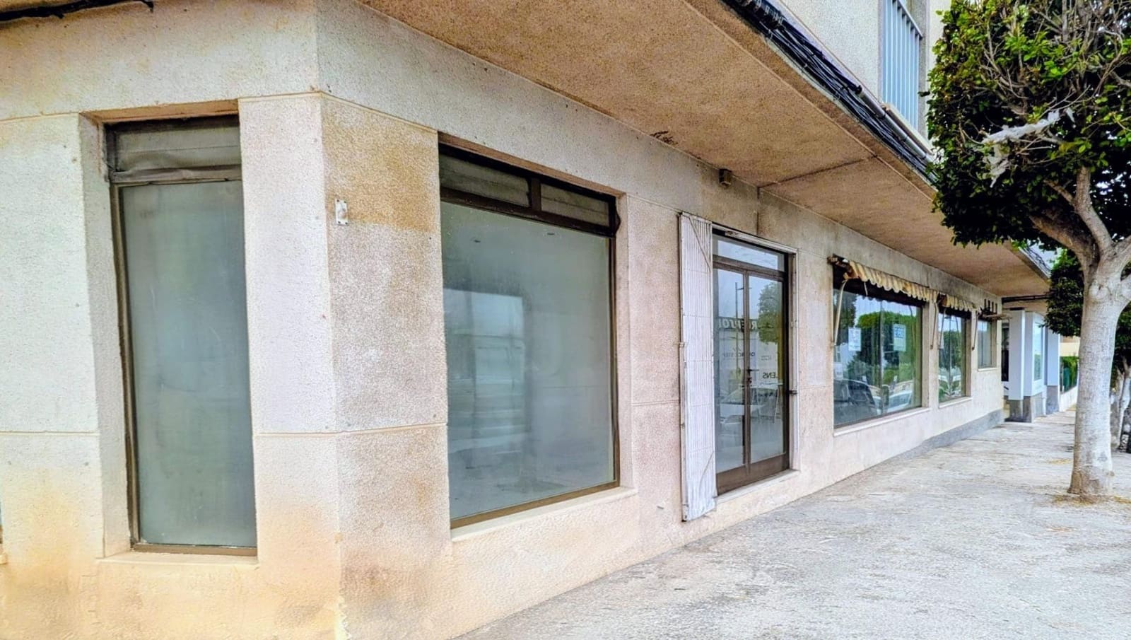 2 camera da letto Commerciale in vendita in Alfaz del Pi / L'Alfas del Pi - 133.000 € (Rif: 9656006)