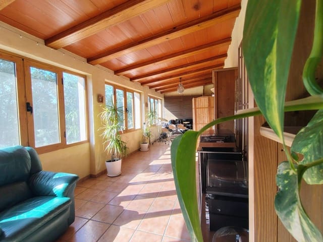4 bedroom Villa for sale in La Nucia with pool garage - € 735,000 (Ref: 9666427)