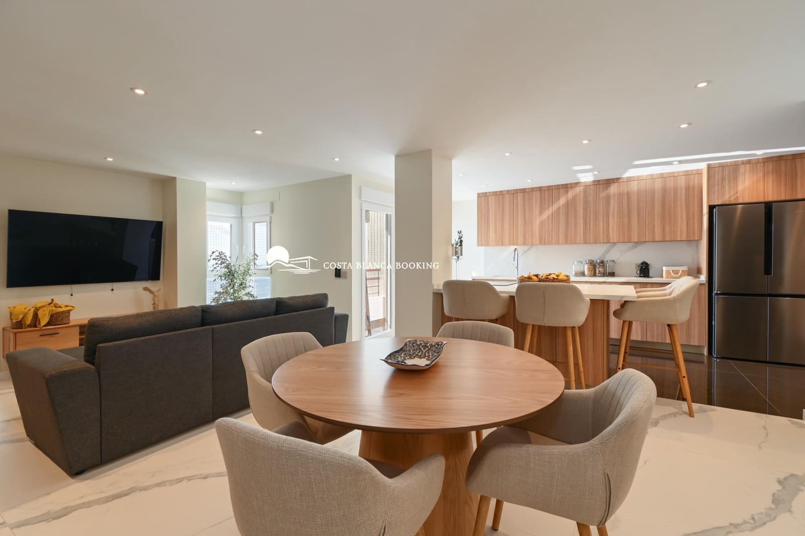 2 bedroom Apartment for sale in La Villajoyosa / Vila Joiosa with garage - € 630,000 (Ref: 9670569)
