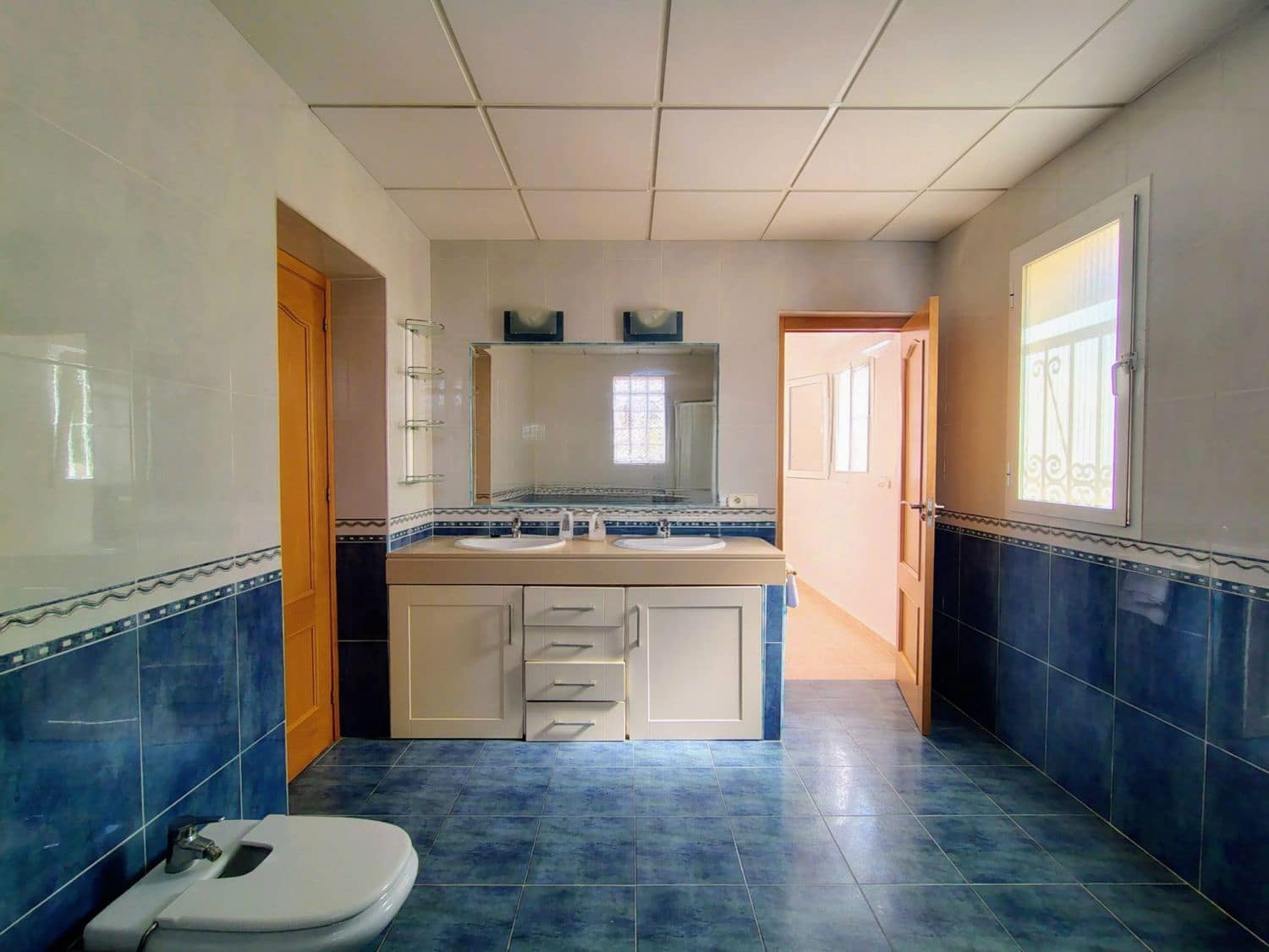 4 slaapkamer Rijtjeshuis te koop in Alfaz del Pi / L'Alfas del Pi met garage - € 447.000 (Ref: 9690536)
