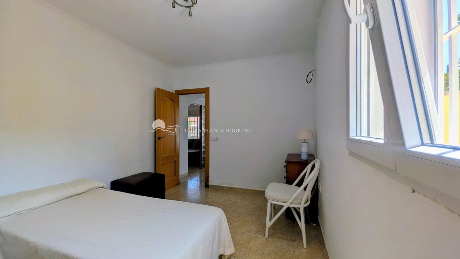 4 soveværelse Semi-Rækkehus til salg i Albir med swimmingpool garage - € 437.000 (Ref: 9690536)