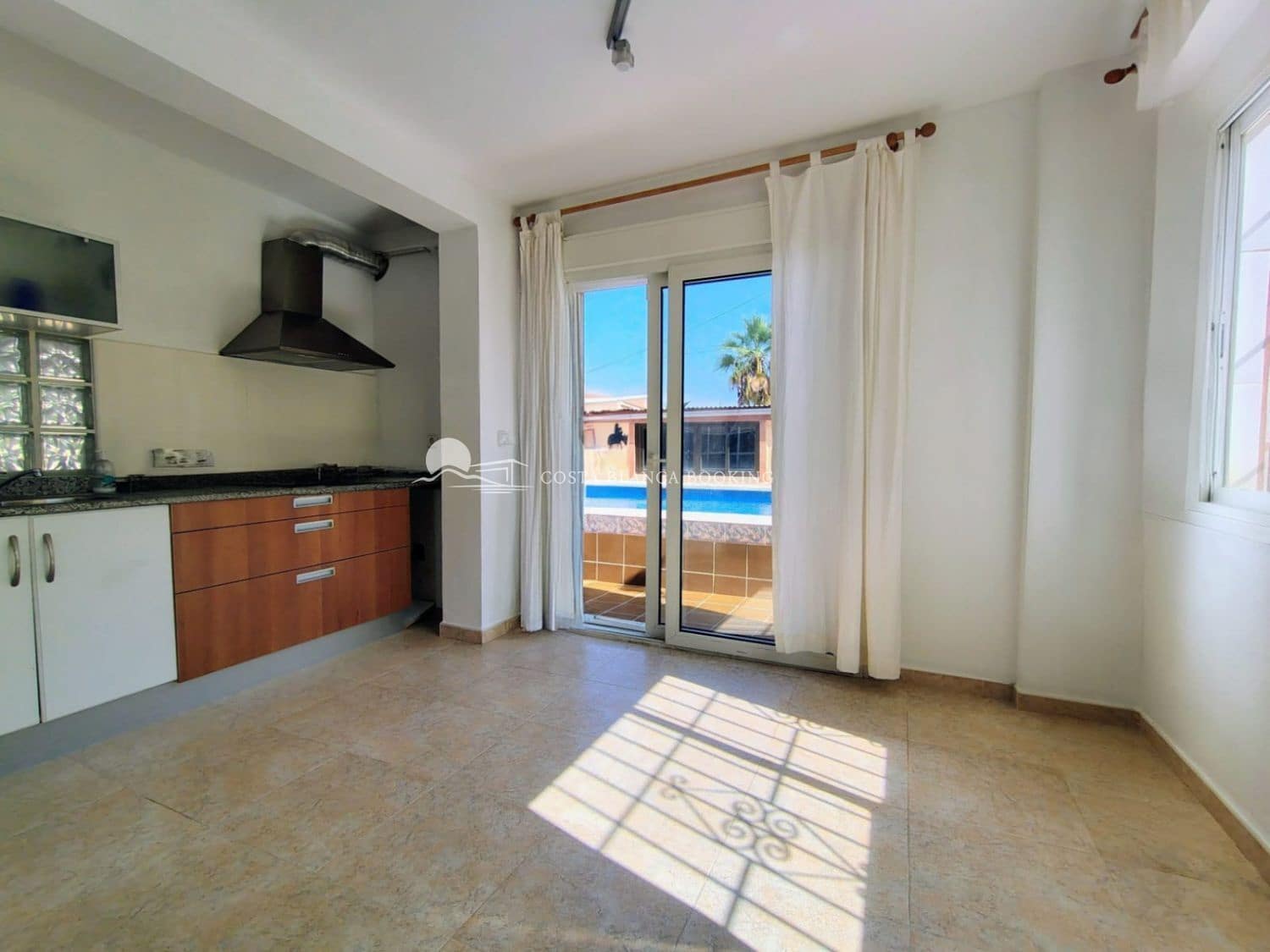 4 soveværelse Semi-Rækkehus til salg i Albir med swimmingpool garage - € 437.000 (Ref: 9690536)
