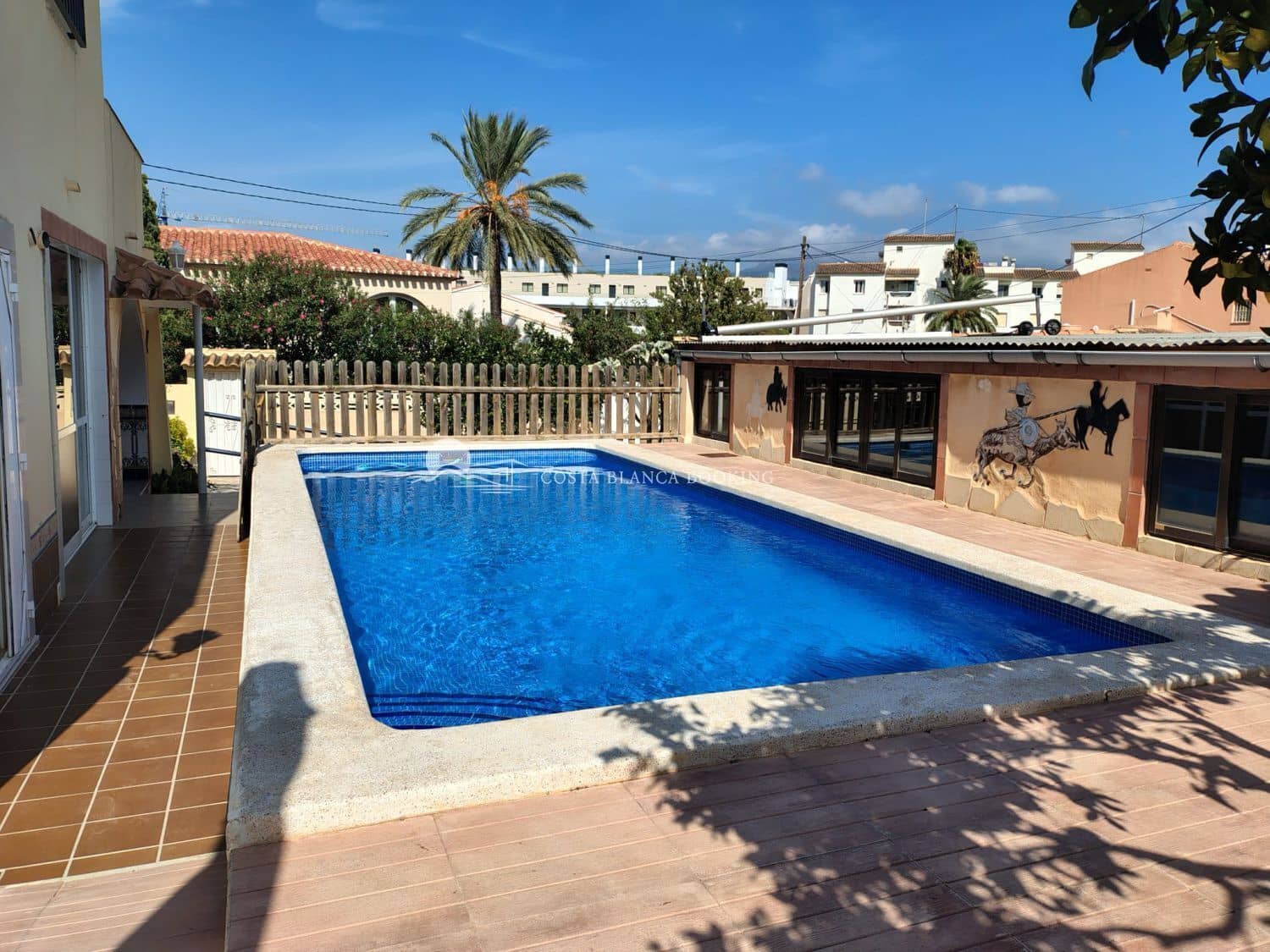 4 soveværelse Semi-Rækkehus til salg i Albir med swimmingpool garage - € 437.000 (Ref: 9690536)