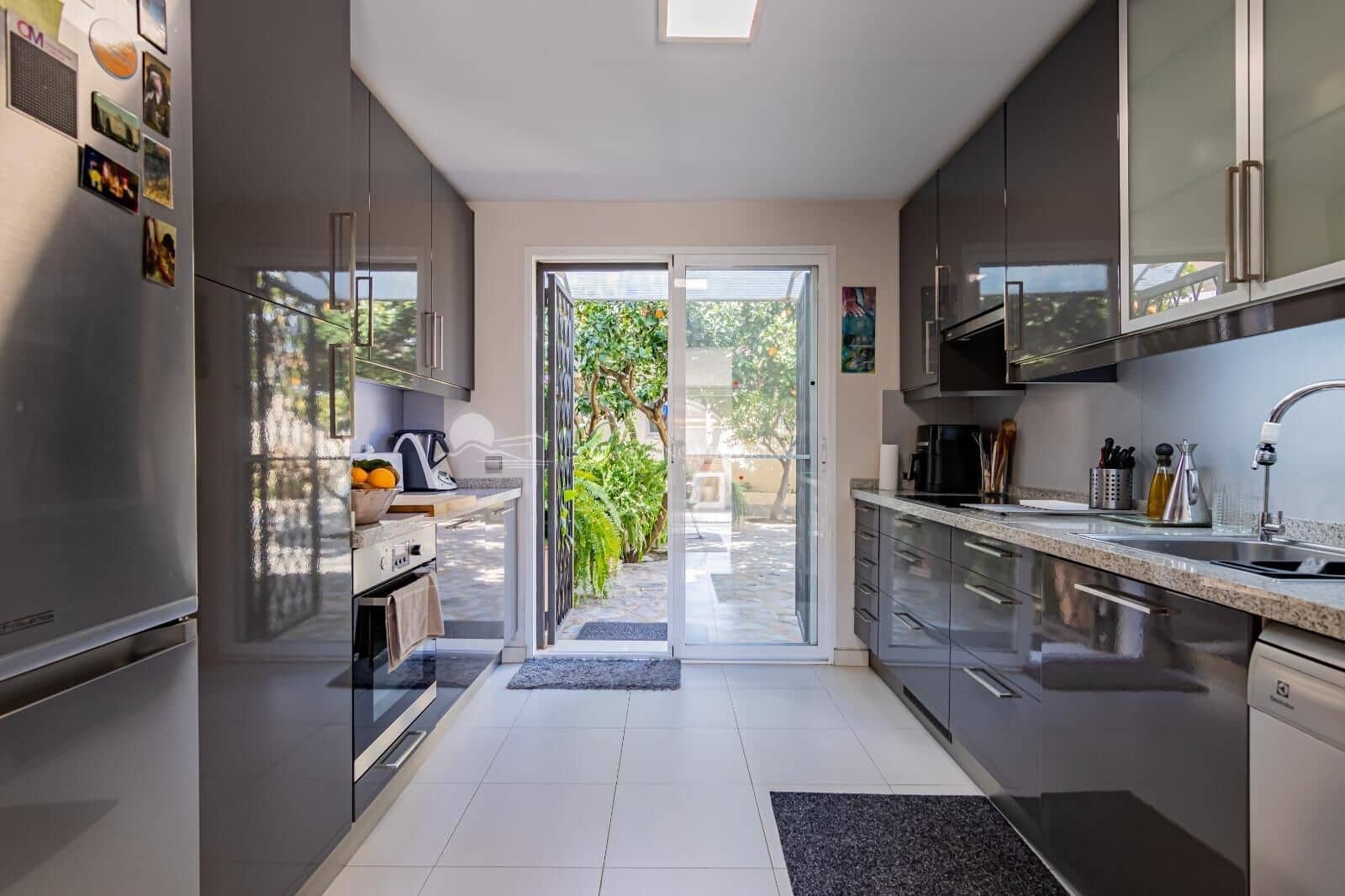2 Zimmer Doppelhaus zu verkaufen in Albir mit Garage - 475.000 € (Ref: 9714862)