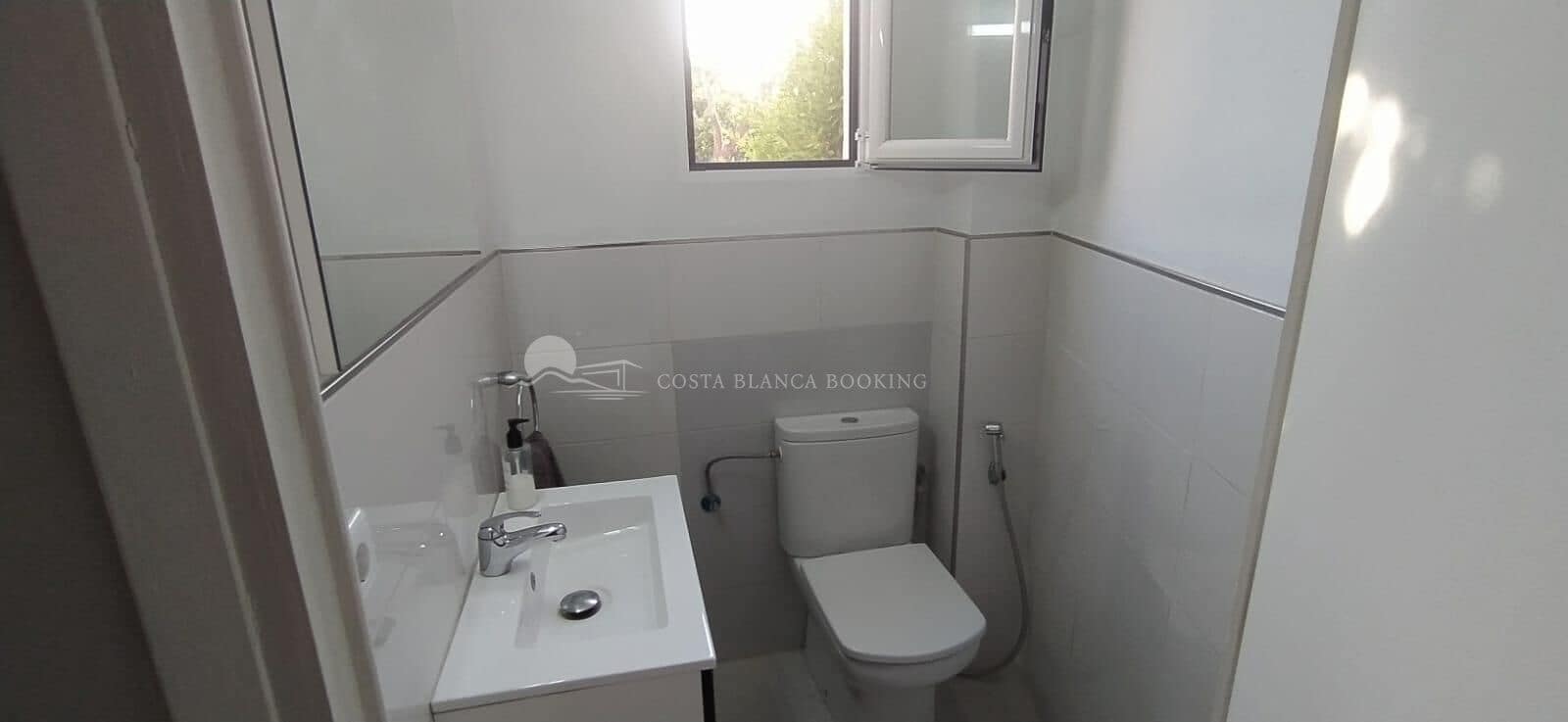 2 Zimmer Doppelhaus zu verkaufen in Albir mit Garage - 475.000 € (Ref: 9714862)