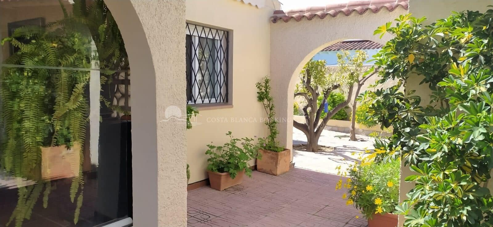 2 Zimmer Doppelhaus zu verkaufen in Albir mit Garage - 475.000 € (Ref: 9714862)