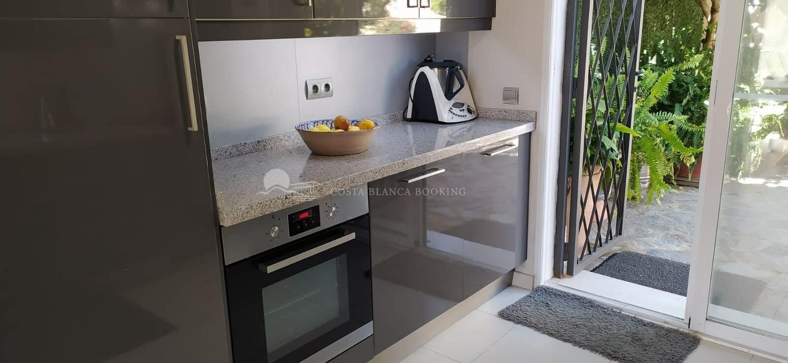 2 Zimmer Doppelhaus zu verkaufen in Albir mit Garage - 475.000 € (Ref: 9714862)