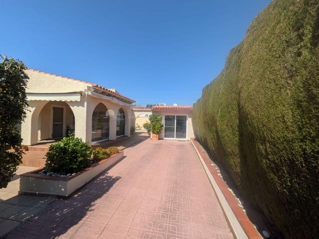 2 Zimmer Doppelhaus zu verkaufen in Albir, Alfaz del Pi / L'Alfàs del Pi mit Garage - 475.000 € (Ref: 9714862)