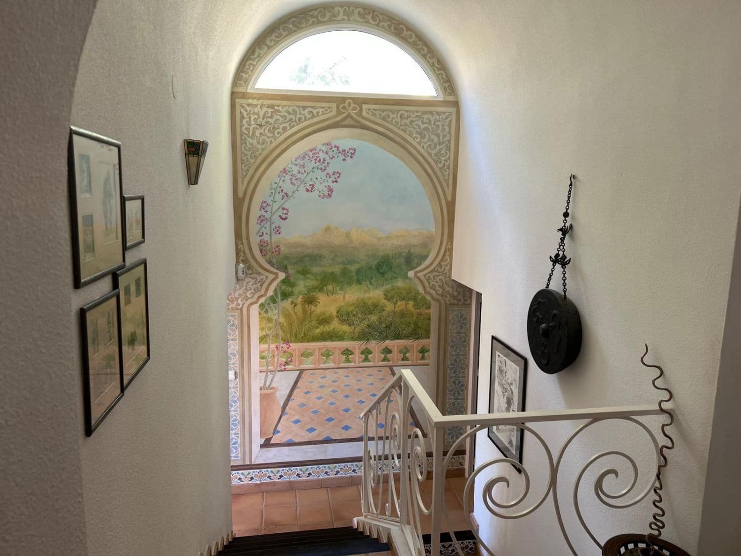 5 bedroom Villa for sale in Altea - € 1,585,000 (Ref: 9732034)