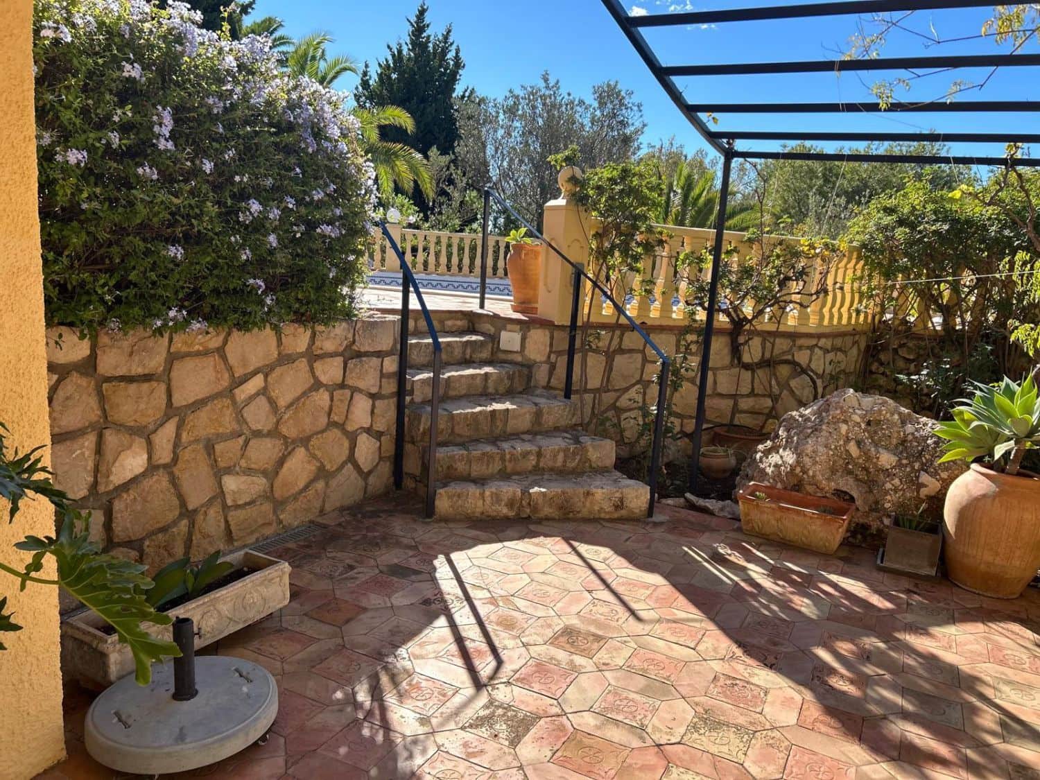 5 bedroom Villa for sale in Altea - € 1,585,000 (Ref: 9732034)