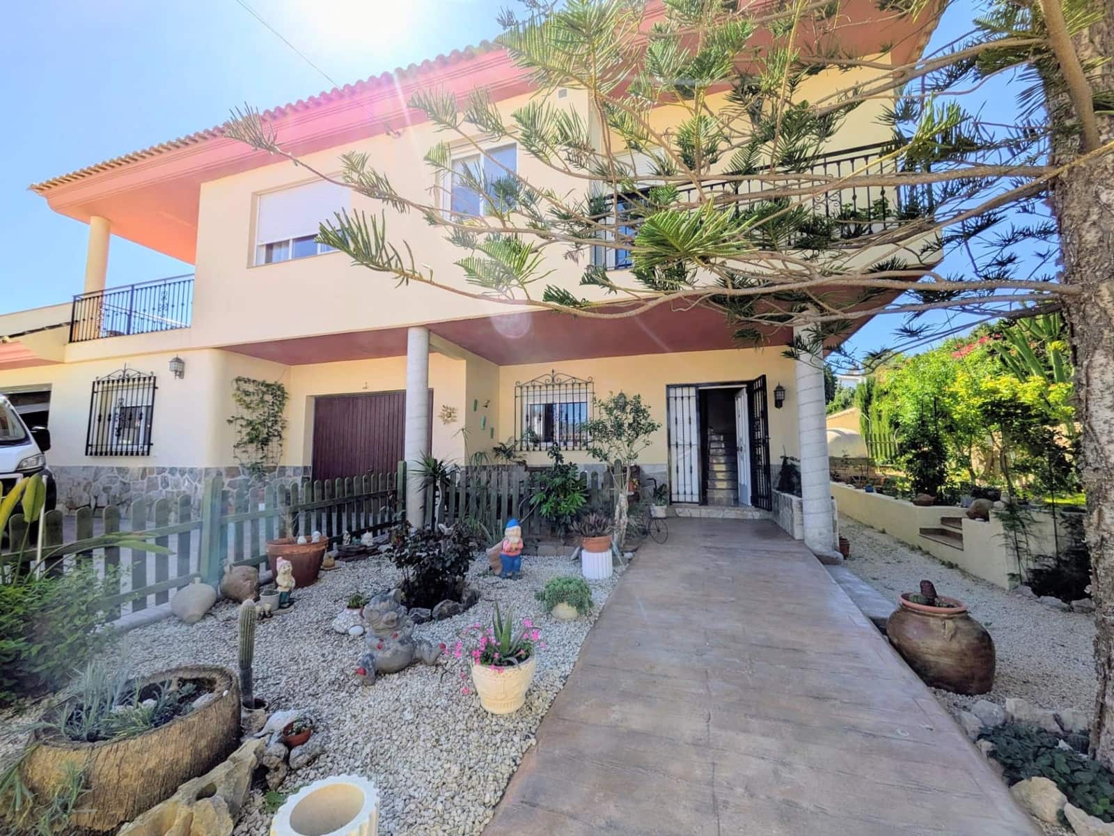 5 soverom Villa til salgs i Albir med svømmebasseng garasje - € 890 000 (Ref: 9735517)