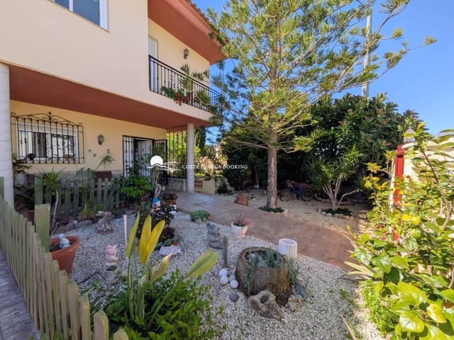 Chalet de 5 habitaciones en Albir, Alfaz del Pi / L'Alfàs del Pi en venta con piscina garaje - 890.000 € (Ref: 9735517)