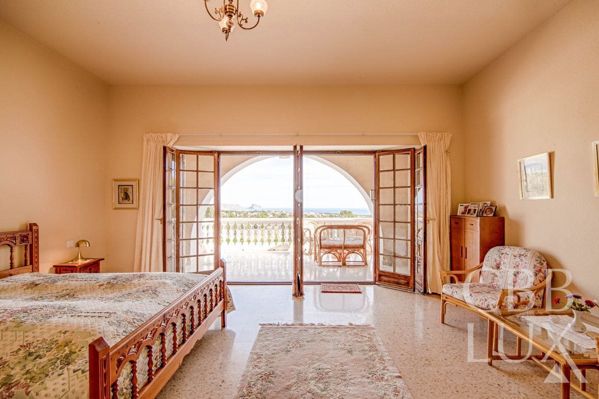 8 chambre Villa/Maison à vendre à La Nucia - 1 500 000 € (Ref: 9735518)