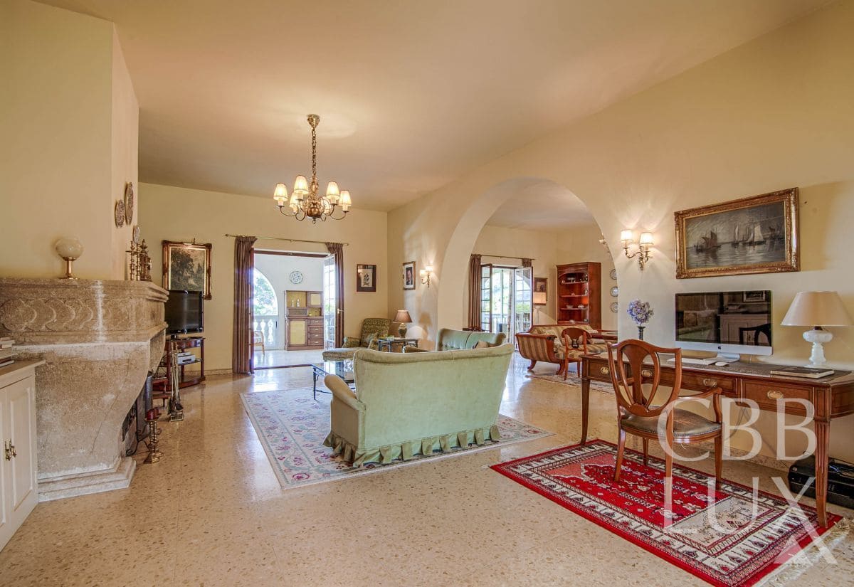 8 chambre Villa/Maison à vendre à La Nucia - 1 500 000 € (Ref: 9735518)