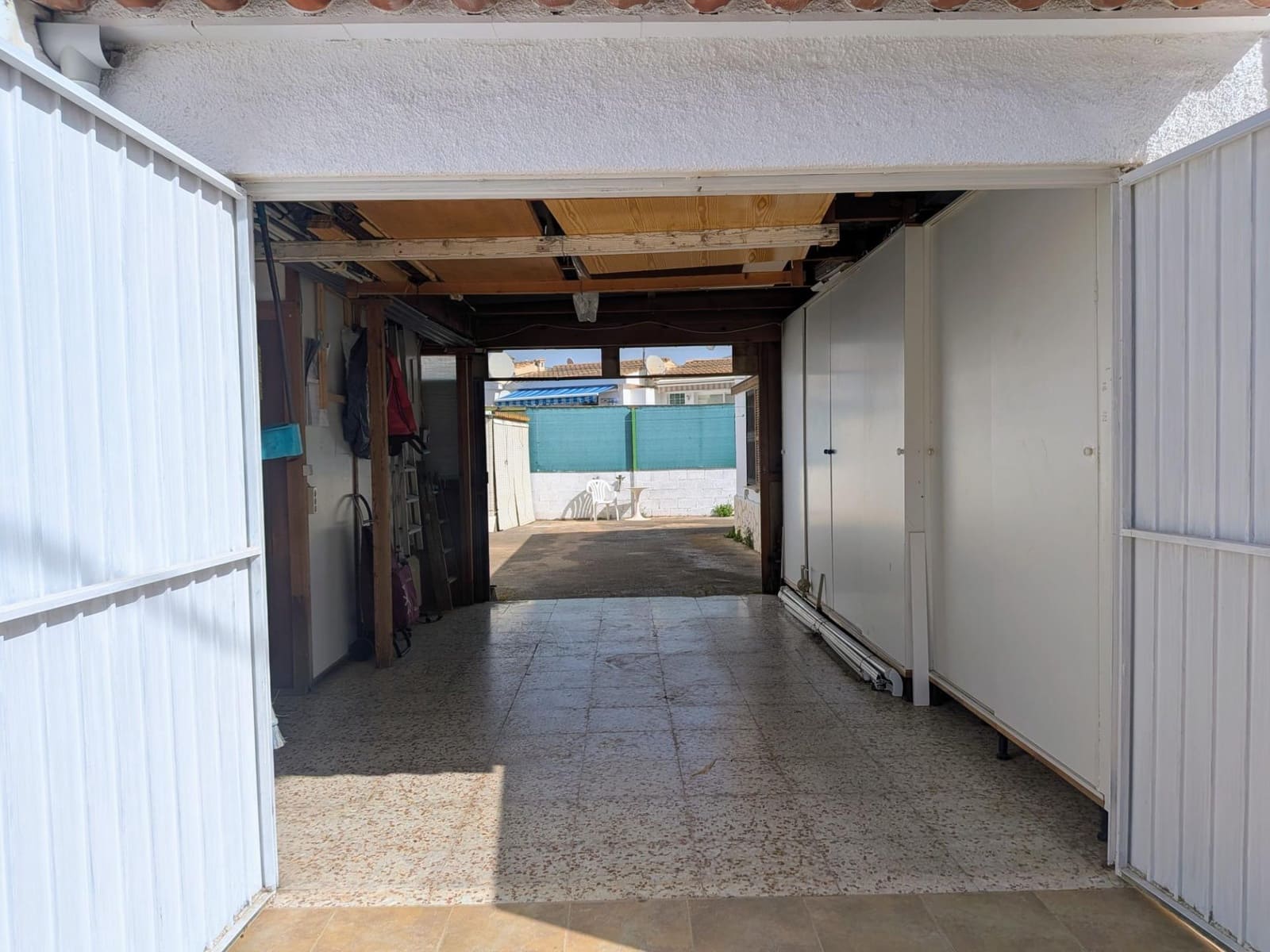 4 bedroom Villa for sale in Albir with pool garage - € 639,000 (Ref: 9758891)