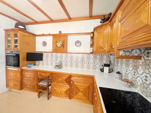 4 slaapkamer Villa te koop in Albir, Alfaz del Pi / L'Alfàs del Pi met zwembad garage - € 639.000 (Ref: 9758891)