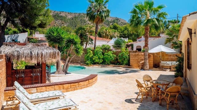 3 sypialnia Willa na sprzedaż w Alfaz del Pi / L'Alfàs del Pi - 795 000 € (Ref: 9770587)