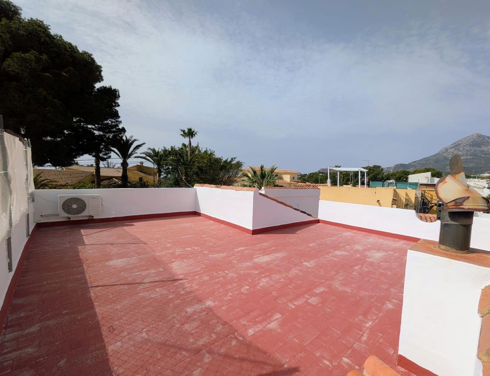 4 bedroom Terraced Villa for sale in La Nucia - € 395,000 (Ref: 9778042)