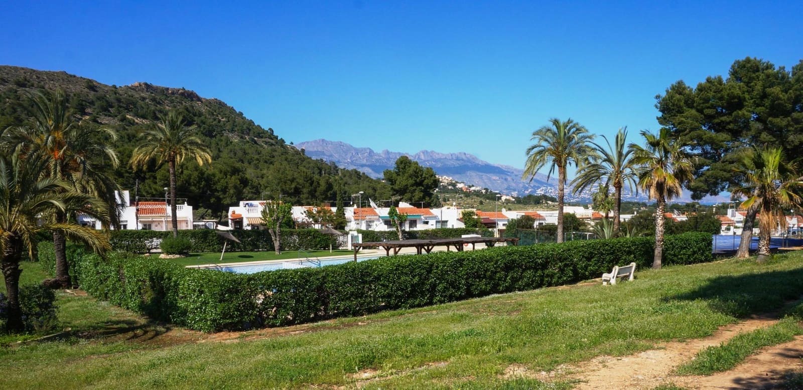 4 bedroom Terraced Villa for sale in La Nucia - € 395,000 (Ref: 9778042)