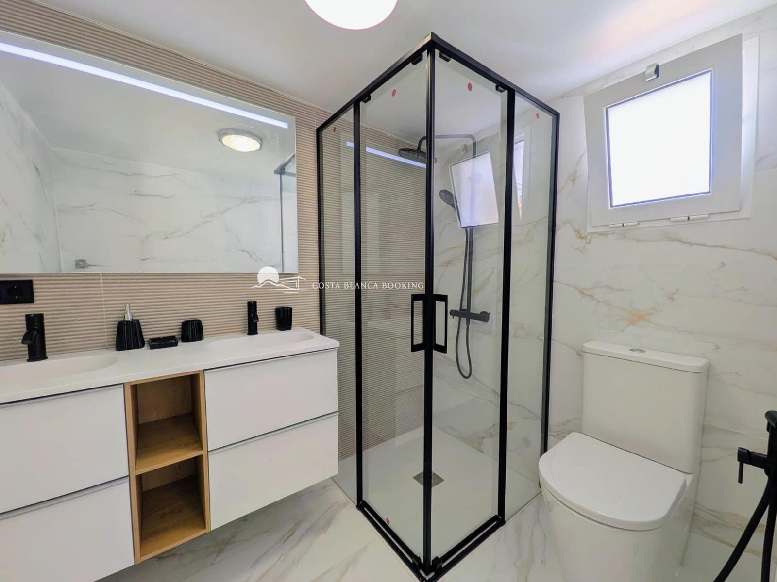 4 soverom Bungalow til salgs i La Nucia med svømmebasseng - € 395 000 (Ref: 9778042)