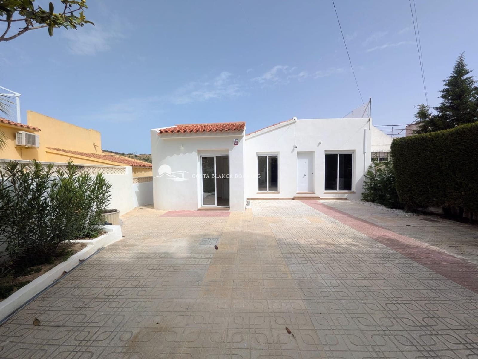 4 soverom Bungalow til salgs i La Nucia med svømmebasseng - € 395 000 (Ref: 9778042)
