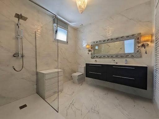 3 soveværelse Villa til salg i Polop med swimmingpool - € 530.000 (Ref: 9790977)