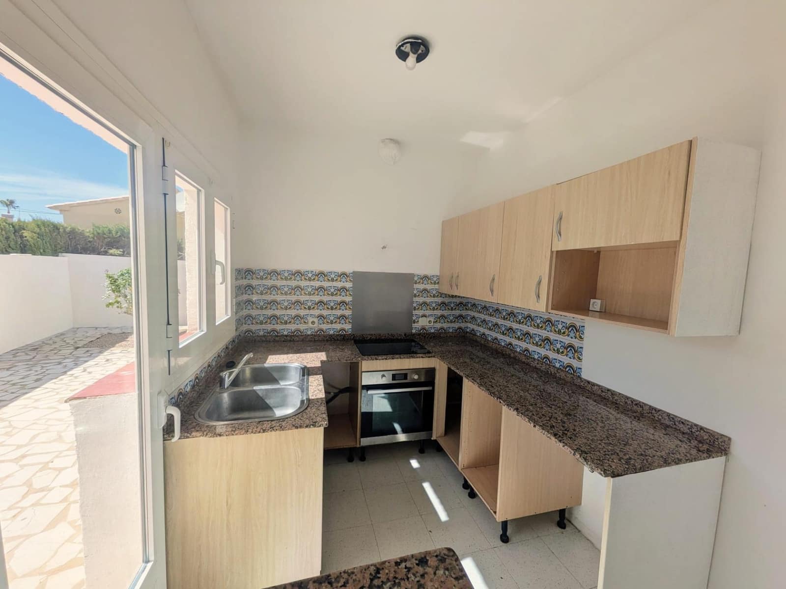 2 sovrum Semi-fristående Villa till salu i Alfaz del Pi / L'Alfas del Pi med garage - 425 000 € (Ref: 9794521)