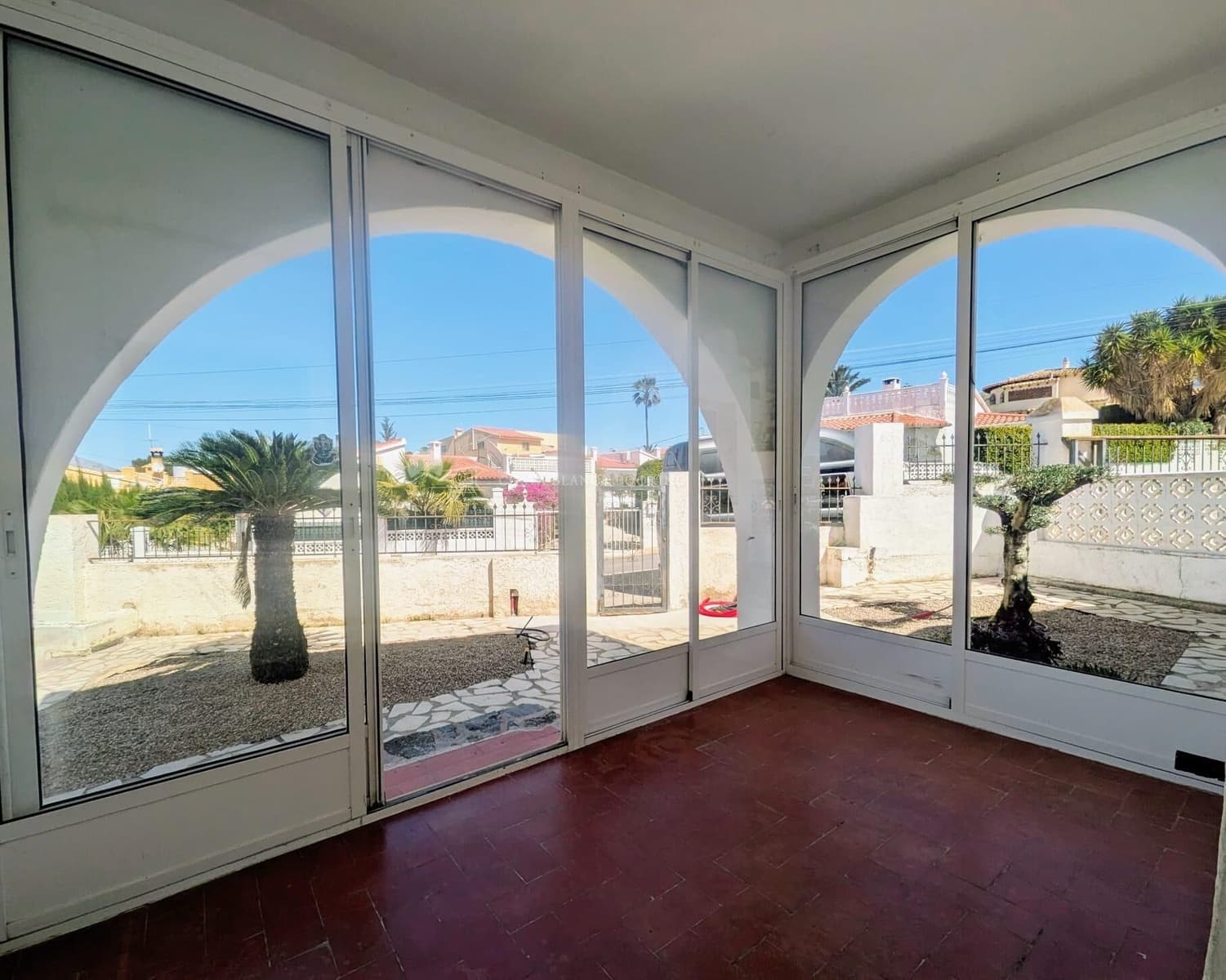 2 sovrum Semi-fristående Villa till salu i Albir med garage - 415 000 € (Ref: 9794521)