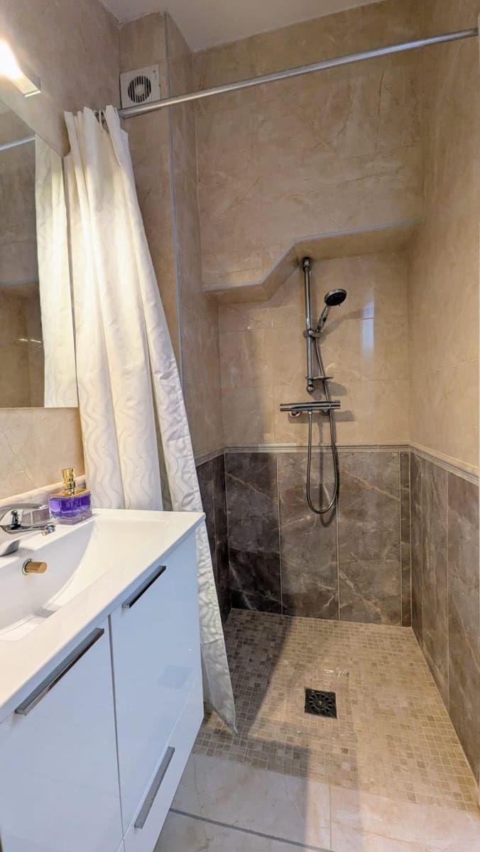 2 Zimmer Reihenhaus zu verkaufen in La Nucia mit Pool - 279.000 € (Ref: 9825179)