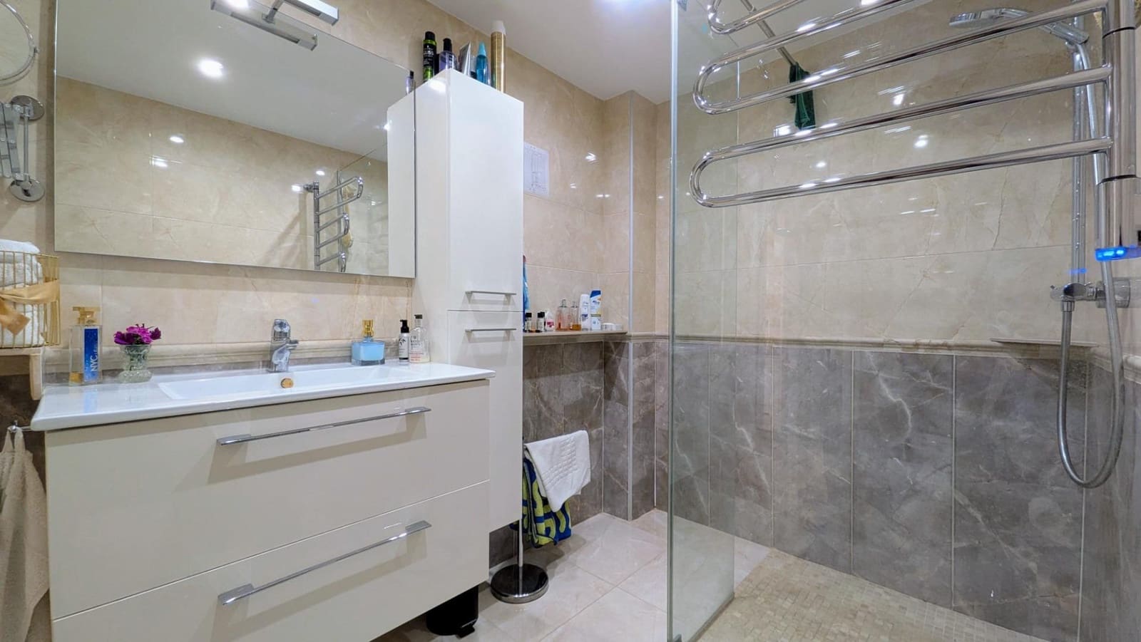 2 Zimmer Reihenhaus zu verkaufen in La Nucia mit Pool - 279.000 € (Ref: 9825179)