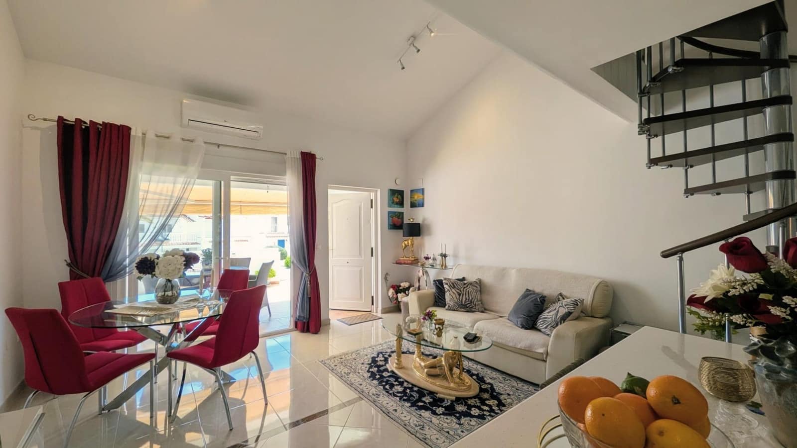 2 Zimmer Reihenhaus zu verkaufen in La Nucia mit Pool - 279.000 € (Ref: 9825179)