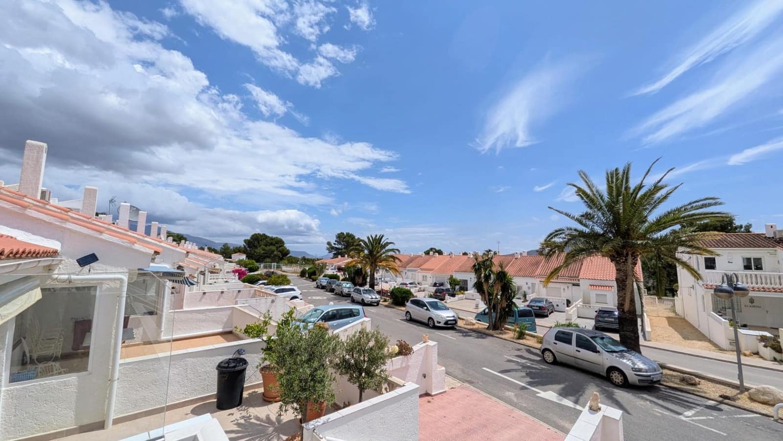 2 Zimmer Reihenhaus zu verkaufen in La Nucia mit Pool - 279.000 € (Ref: 9825179)